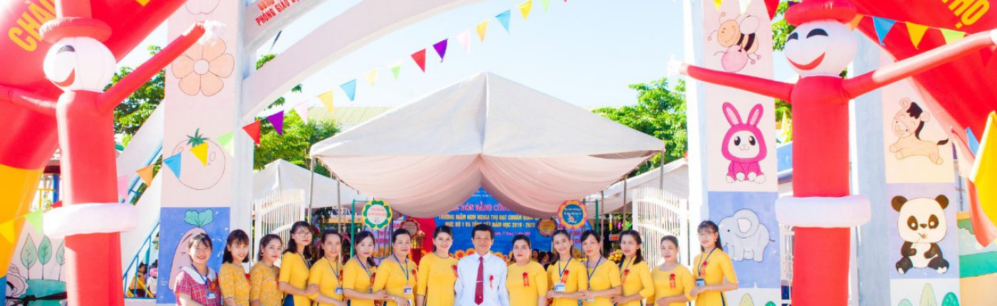 Trường đạt chuẩn quốc gia